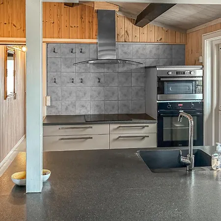 2 Bedroom Awesome In Stenlille