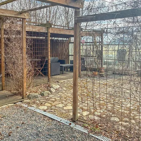 2 Bedroom In *