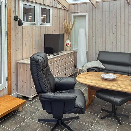 2 Bedroom In בית נופש Stenlille